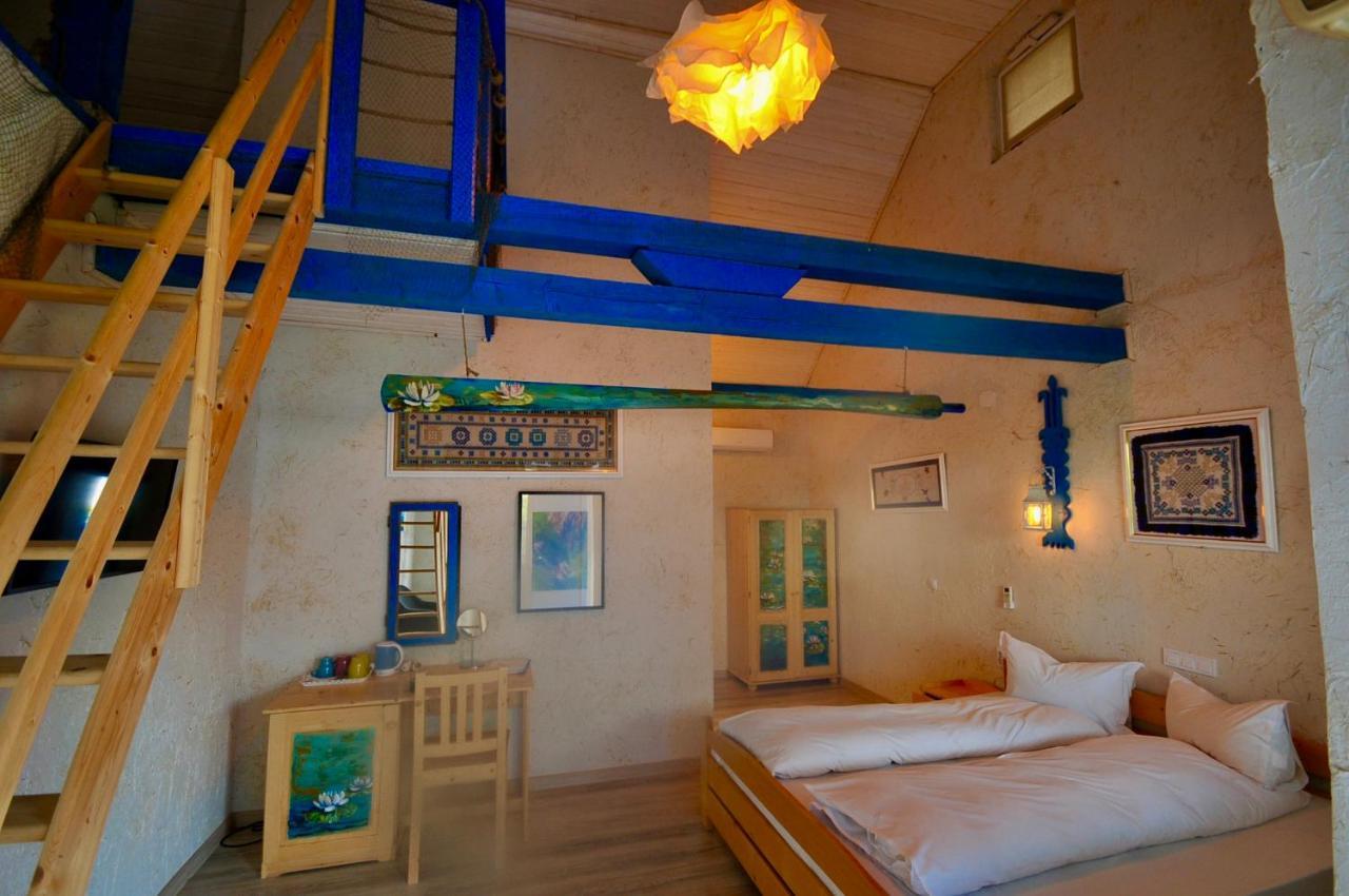 Mini-hôtel Nena Art *